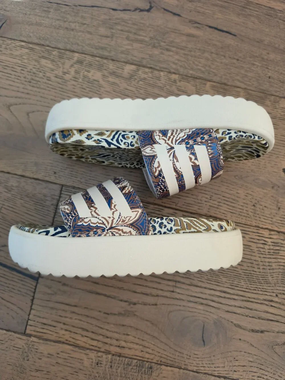 adidas x Farm Rio Adilette Platform Slides Crystal Sand women's 6.5 or 7